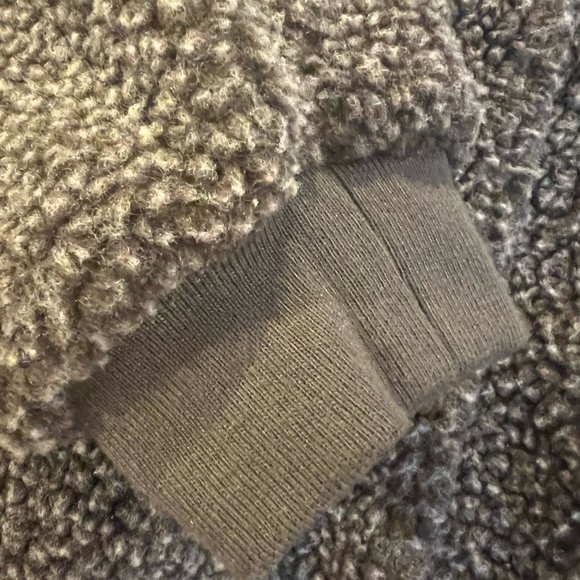 BDG Urban Outfitters Fleece Bomber Jacket, size Large - Picture 7 of 10